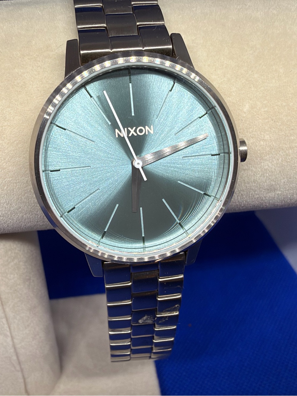 Nixon The Kensington Watch - Silver with white Dial